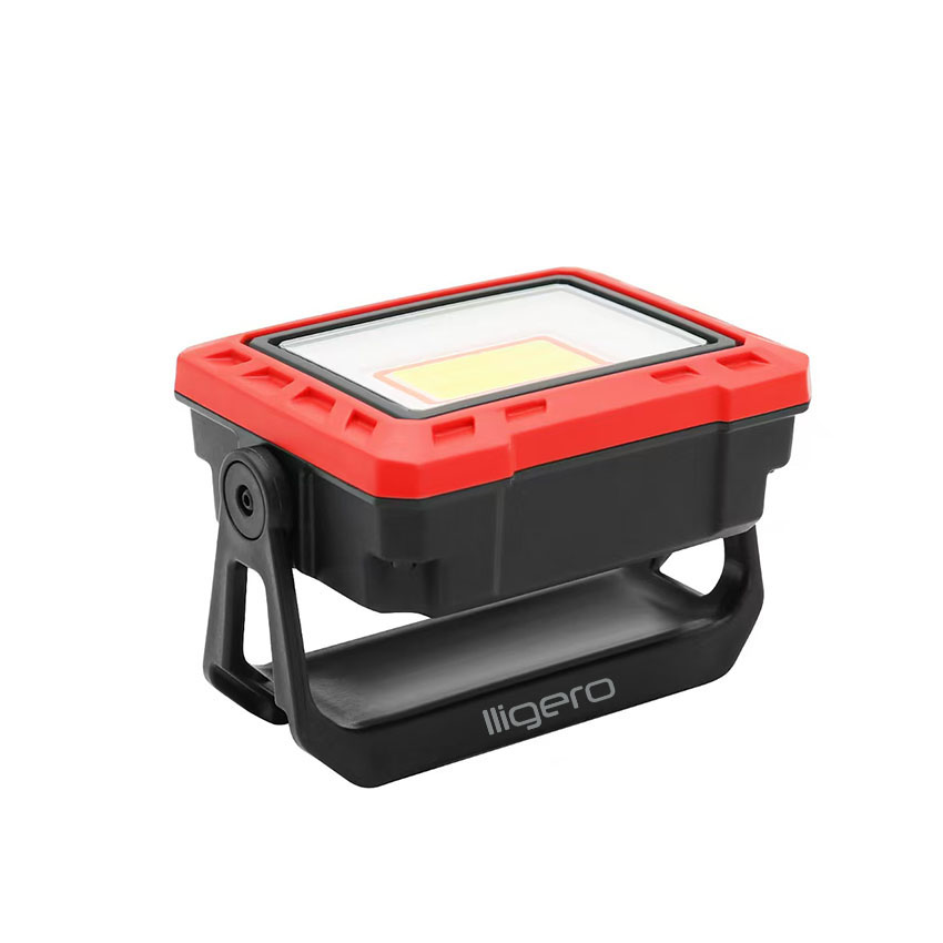 Iligero WL2000 USB Rechargeable Professional Tactical Work Light - Image 2